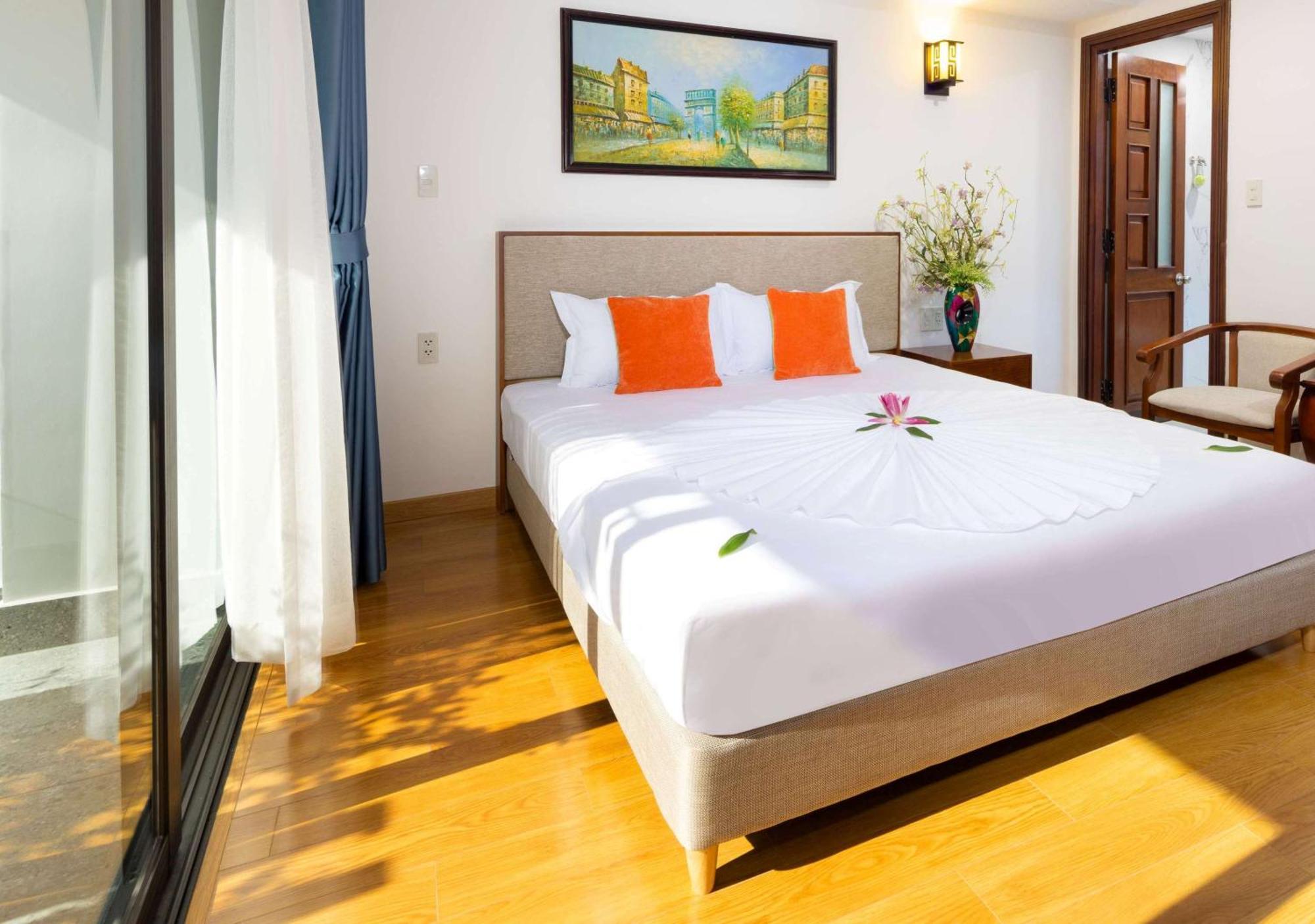 The Summer Hotel Nha Trang Exterior photo